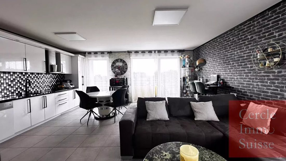 Apartment in Ouest, Saint-Genis-Pouilly, France 1 - 15756026