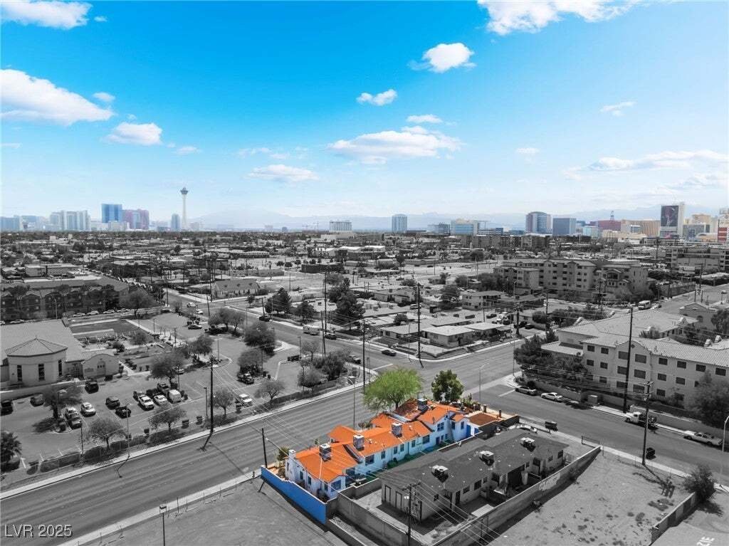 House in Las Vegas, Nevada, United States 1 - 15758792
