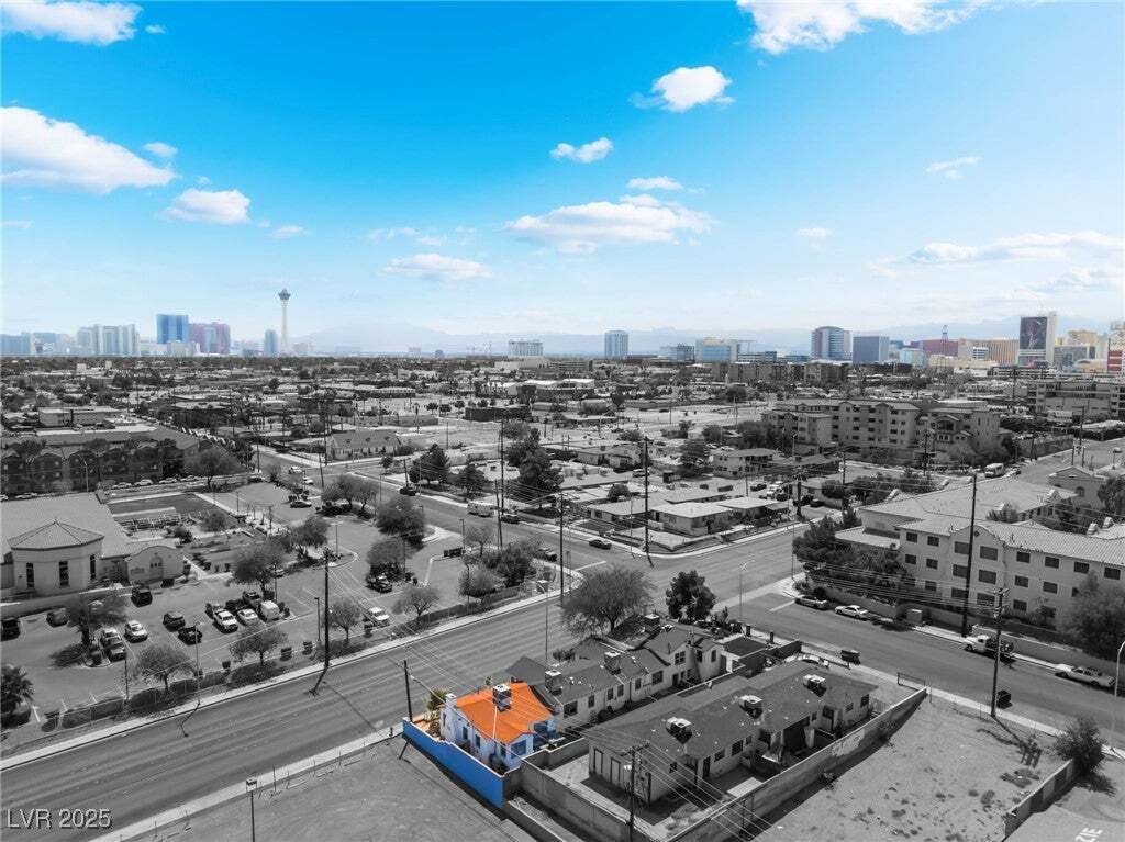 House in Las Vegas, Nevada, United States 5 - 15758792