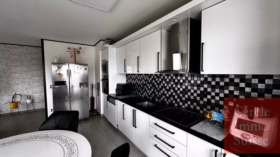 Apartment in Ouest, Saint-Genis-Pouilly, France 3 - 15756026