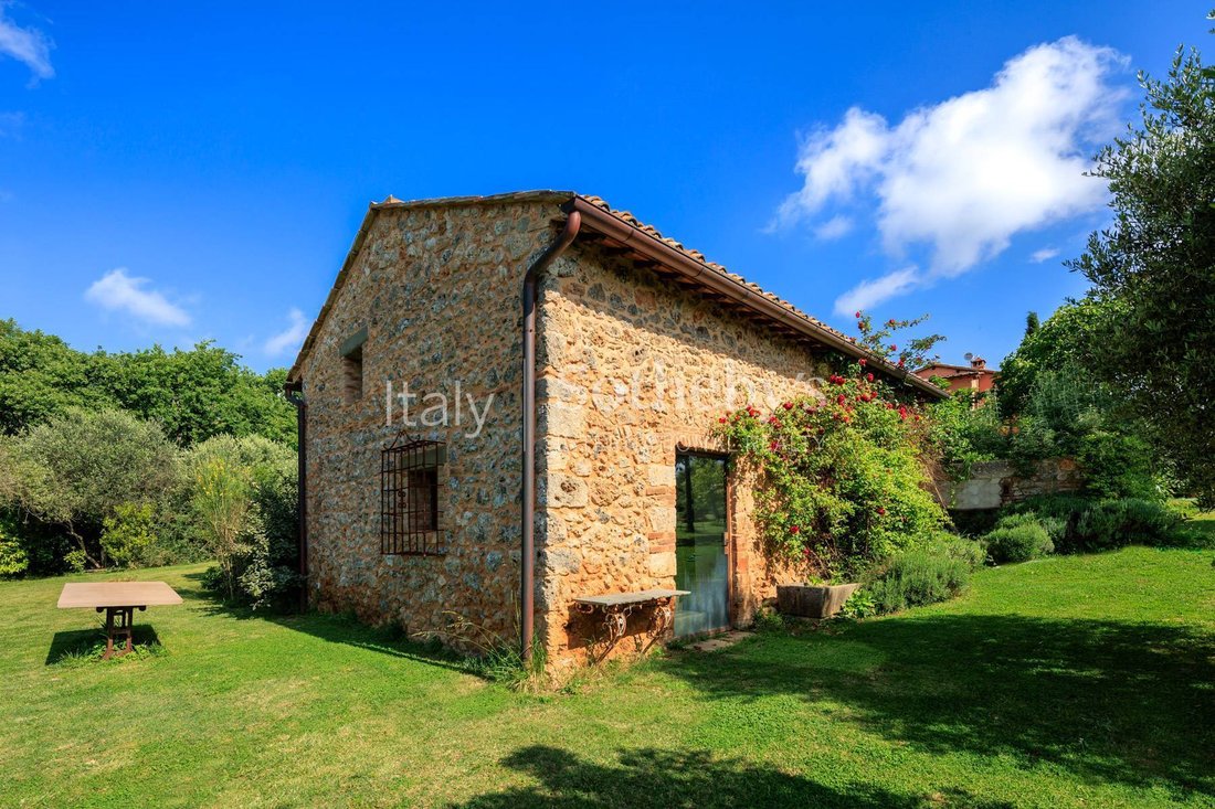 House in Monteriggioni, Tuscany, Italy 5 - 13749022