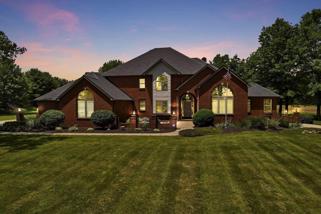 House in Pataskala, Ohio, United States 2 - 15756889