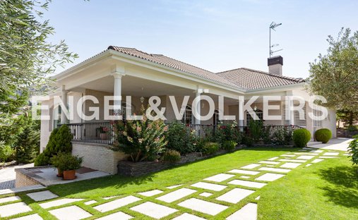 Townhouse in Dominio de Fontenebro, Collado Villalba, Spain 1