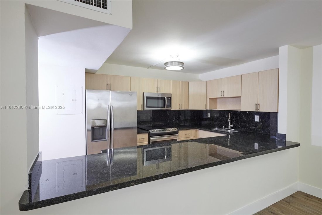 Condo in Miami Beach, Florida, United States 4 - 15758754
