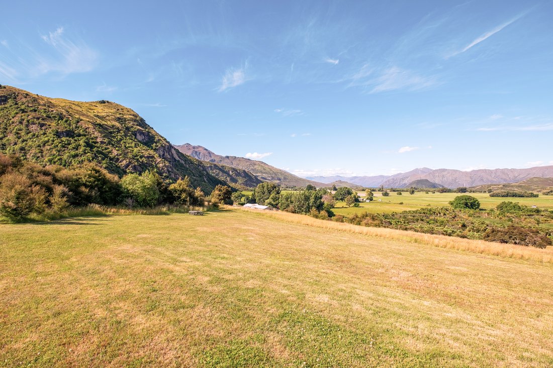 Land in Glendhu Bay, Otago, New Zealand 4 - 15759602