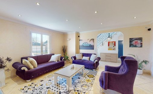 House in Jaux, Hauts-de-France, France 1