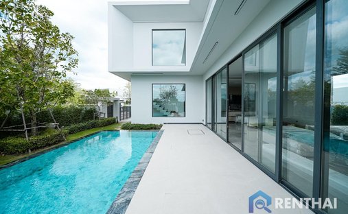 Villa in Huay Yai, Chon Buri, Thailand 1