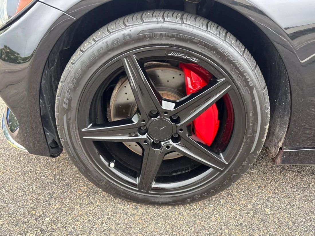Sedan in Canton, MA, United States 5 - 15759138