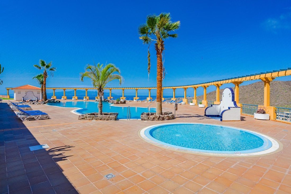 Apartment in Costa Adeje, Adeje, Canary Islands 4 - 15759583