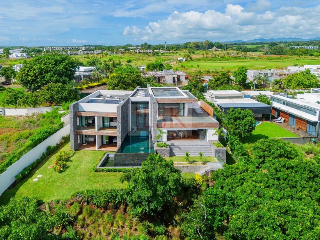 Villa in Roches Noires, Rivière du Rempart District, Mauritius 3 - 14889189