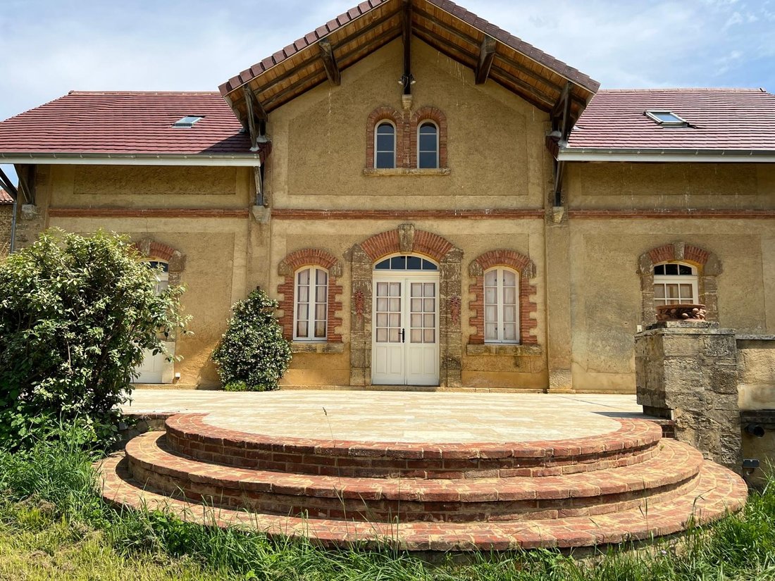 Estate in Vic-Fezensac, Occitania, France 3 - 15758889