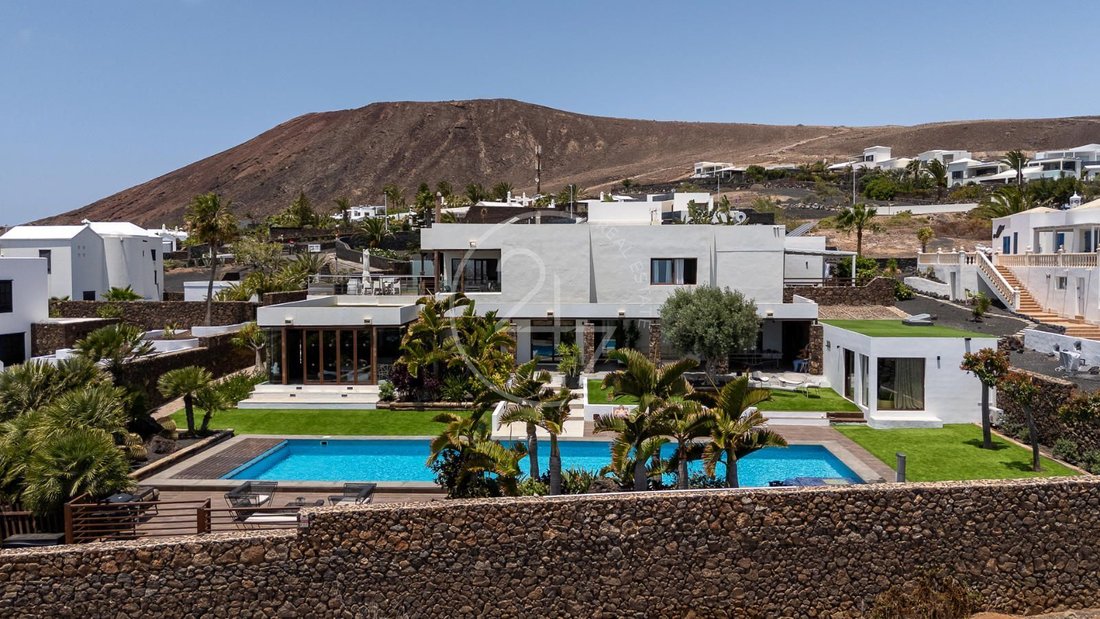 House in Playa Blanca, Yaiza, Spain 1 - 15760037