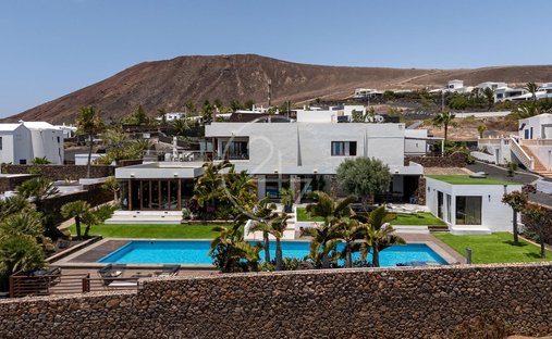 Haus in Playa Blanca, Yaiza, Spanien 1