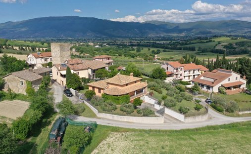 Castle for Sale in Montefalco, Umbria, Italy