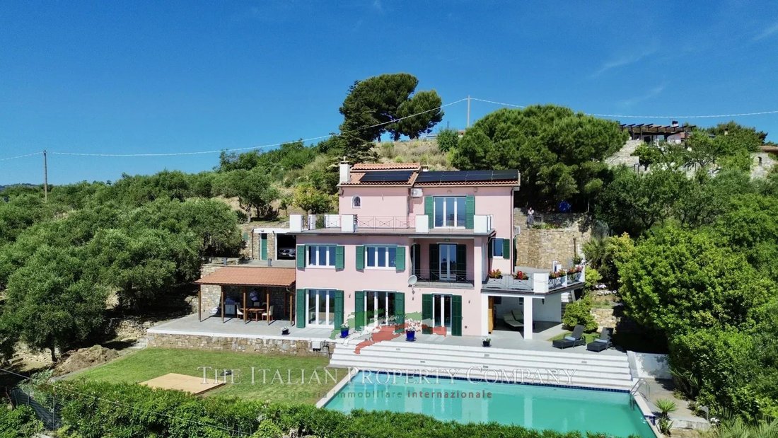 Villa in Piani-Torrazza, Imperia, Liguria 2 - 15759963