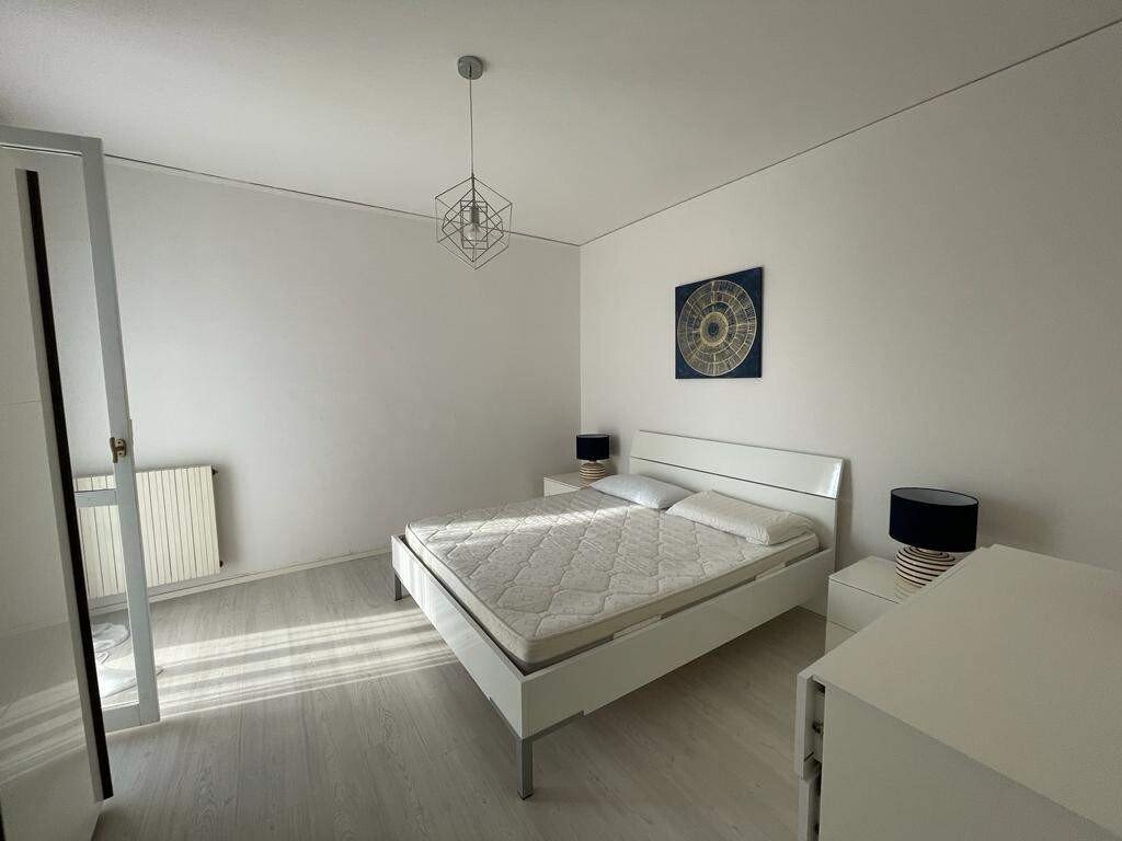 Villa in Historic Center, Padenghe sul Garda, Lombardy 2 - 15759899