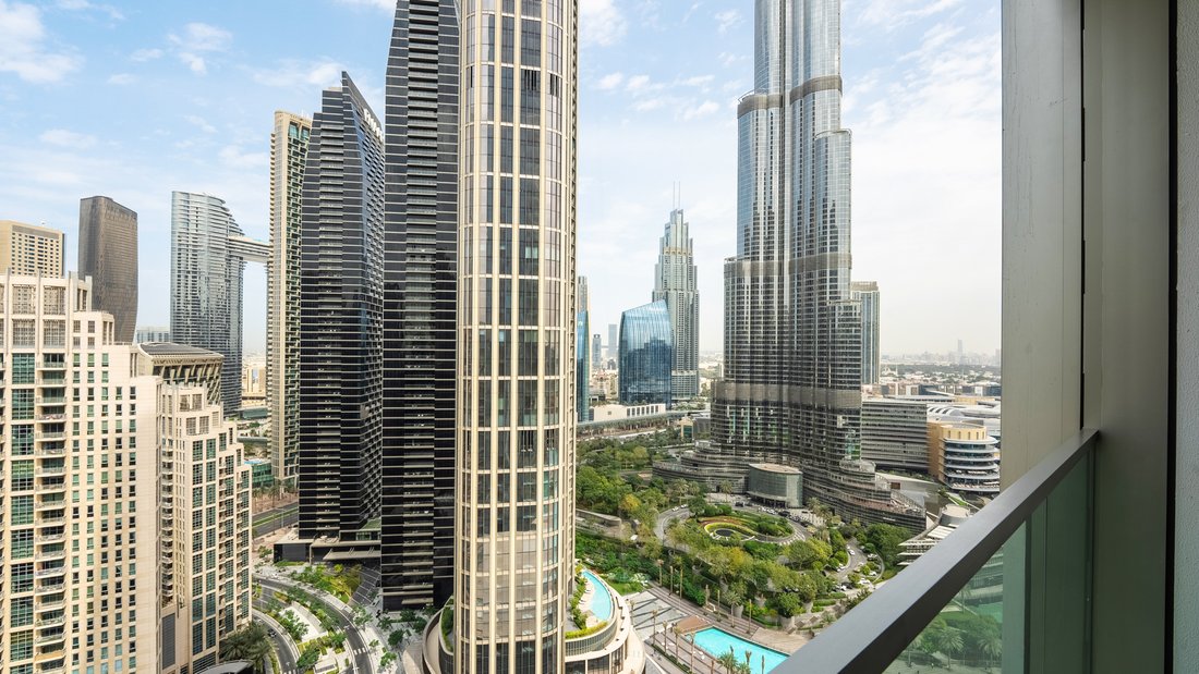 Apartment in Downtown Dubai, Dubai, United Arab Emirates 1 - 15760090