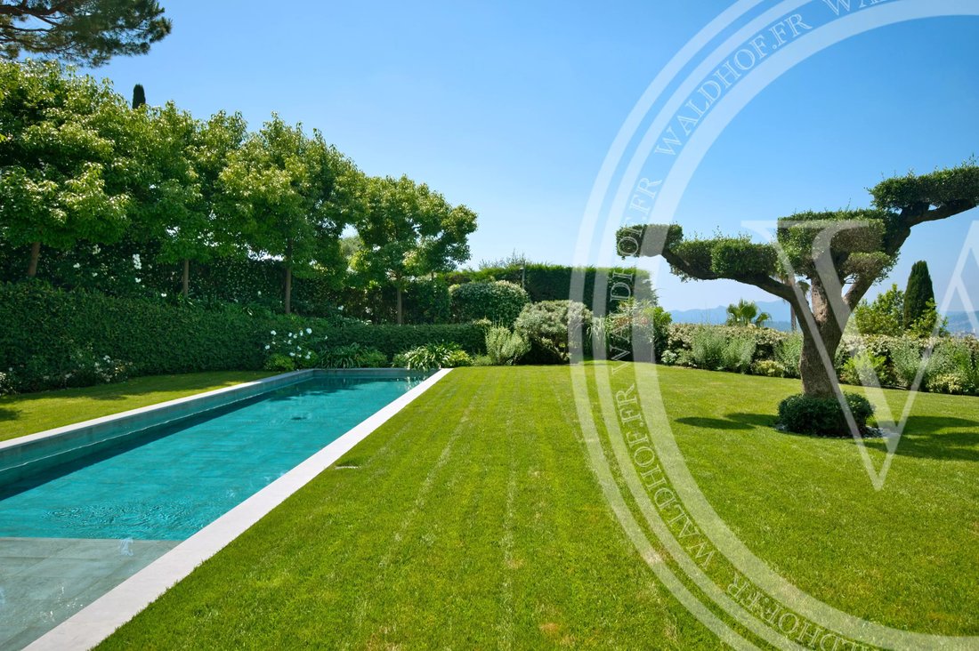 Villa in Cannes, Provence-Alpes-Côte d'Azur, France 4 - 15760089