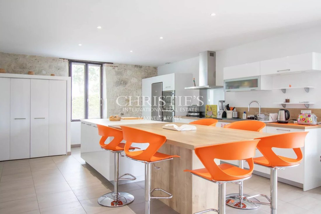 House in Centre Technique Municipal-Centre de Loisirs Jules Ferry, Agen, France 5 - 15759912
