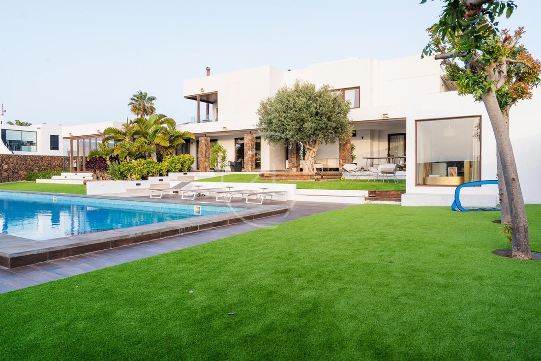 House in Playa Blanca, Yaiza, Spain 5 - 15760037