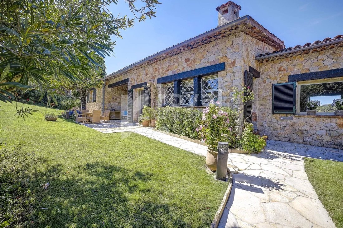 Villa in Vallée Verte-Issarts-Vignasses, Biot, France 5 - 15594408
