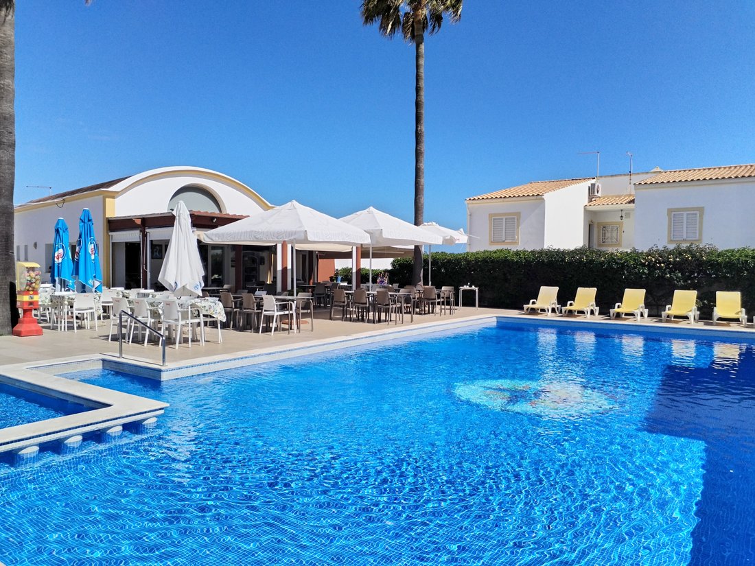 Apartment in Praia dos Pescadores, Olhos de Agua, Portugal 2 - 15760341