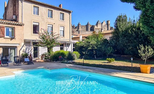 Estate in Carcassonne, Occitania, France 1