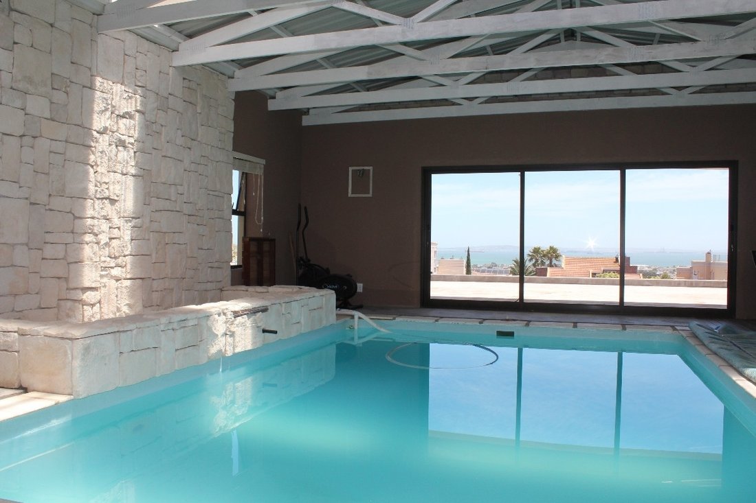 House in Myburgh Park, Western Cape, South Africa 2 - 15760382