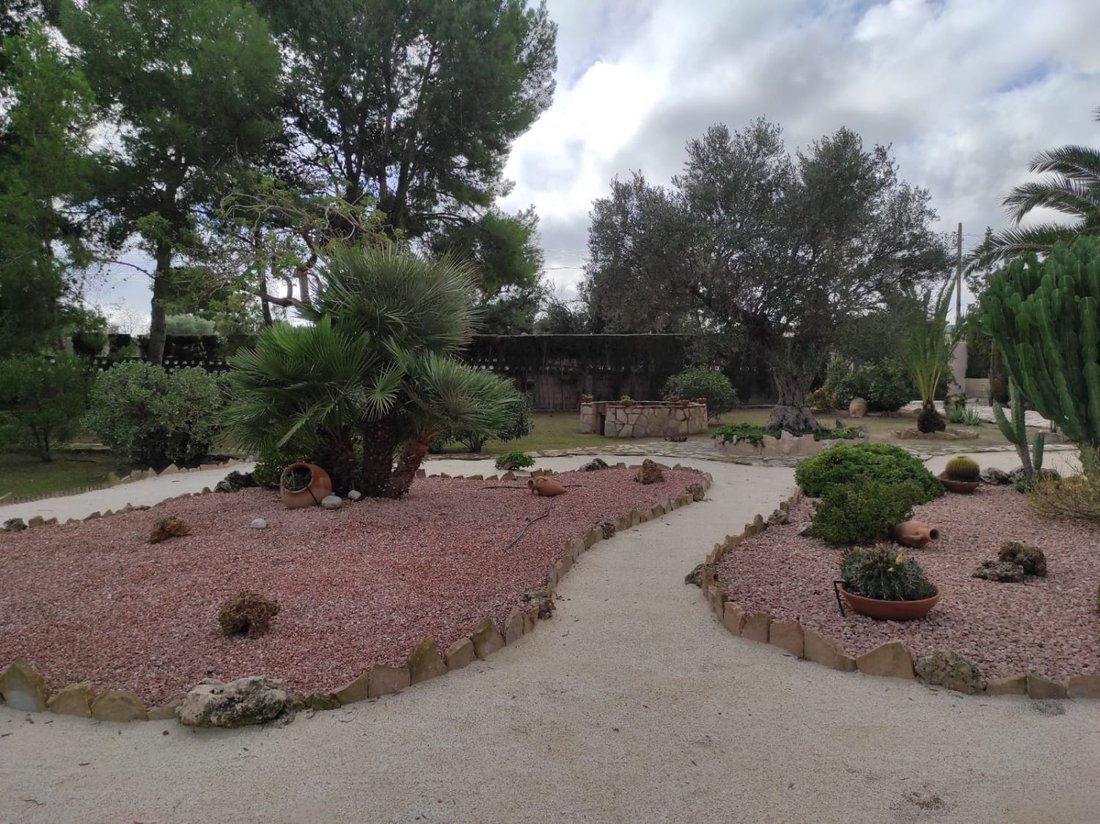 Chalet in Mutxamel, Valencian Community, Spain 2 - 15760576