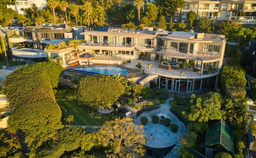 Villa in Cape Town, Western Cape, South Africa 1