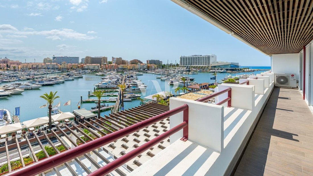Apartment in Vilamoura, Quarteira, Algarve 1 - 15760463