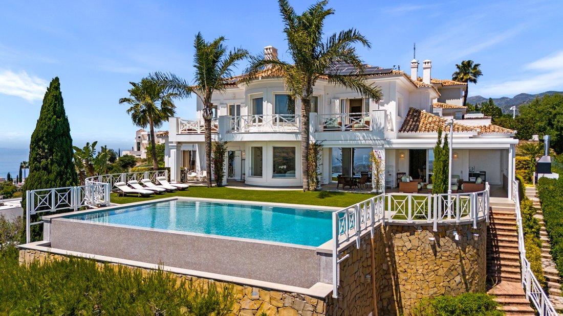 Villa in Marbella, Andalusia, Spain 2 - 15760435