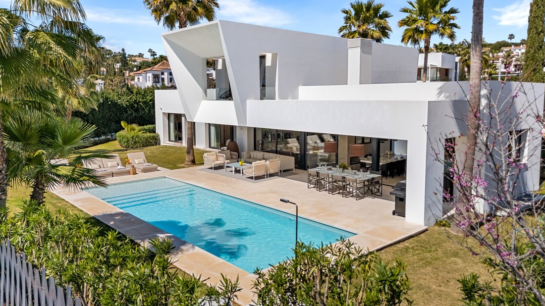 Villa in Estepona, Andalusia, Spain 4 - 15760426