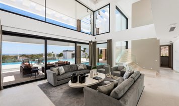 Villa in Benahavis, Andalusia, Spain 2