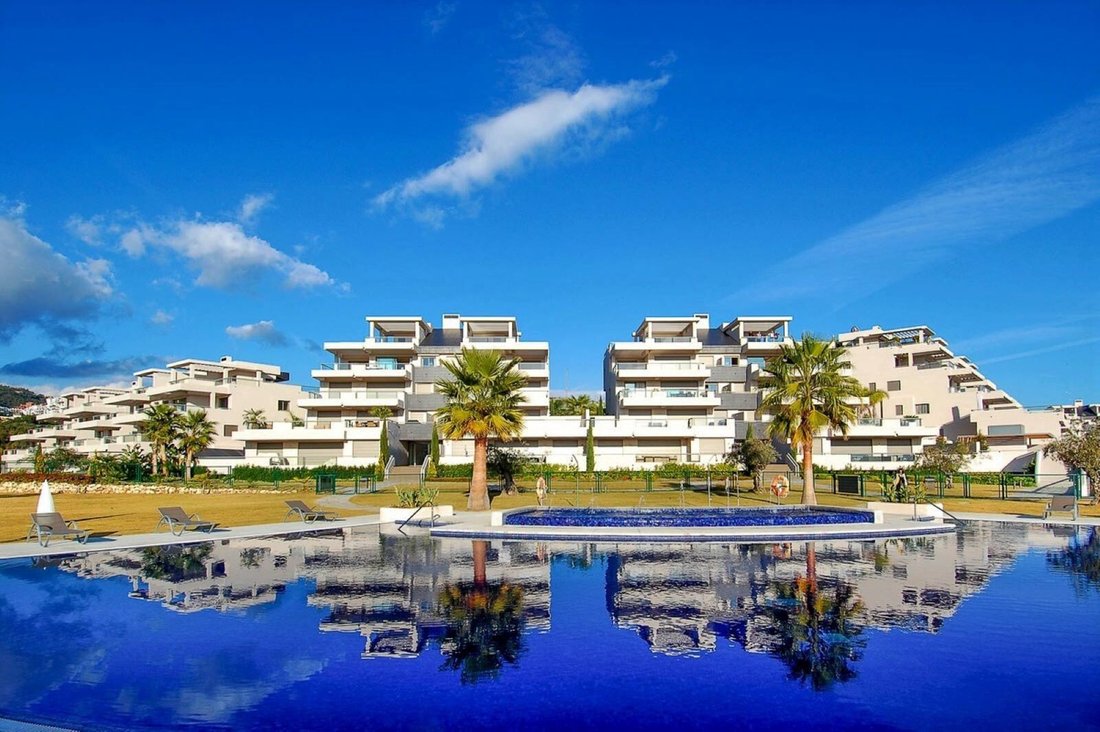 Apartment in Benahavis, Andalusia, Spain 1 - 15762632