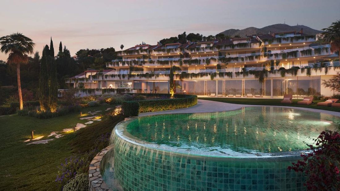 Apartment in Benalmadena, Andalusia, Spain 2 - 15761812