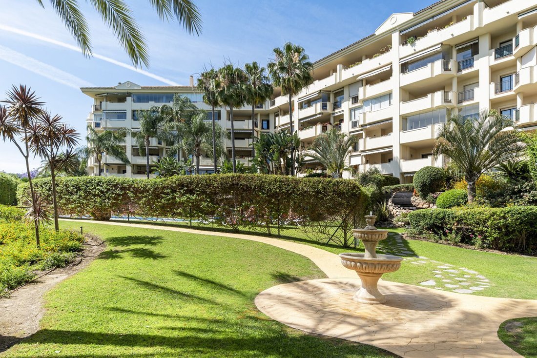 Apartment in Guadalmina Alta, San Pedro de Alcantara, Spain 1 - 15760849