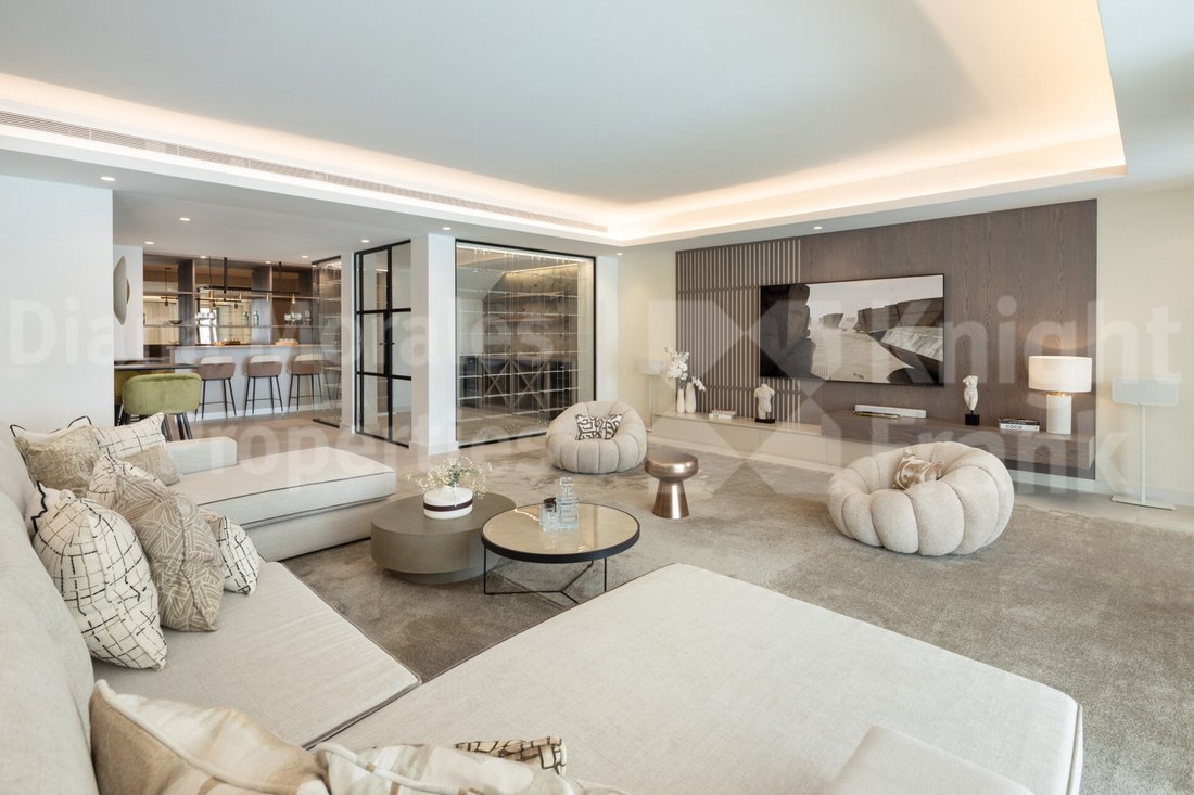Villa in El Madroñal, Benahavis, Spain 5 - 15760979