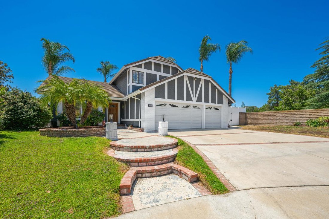 House in West Hills, California, United States 1 - 15762622
