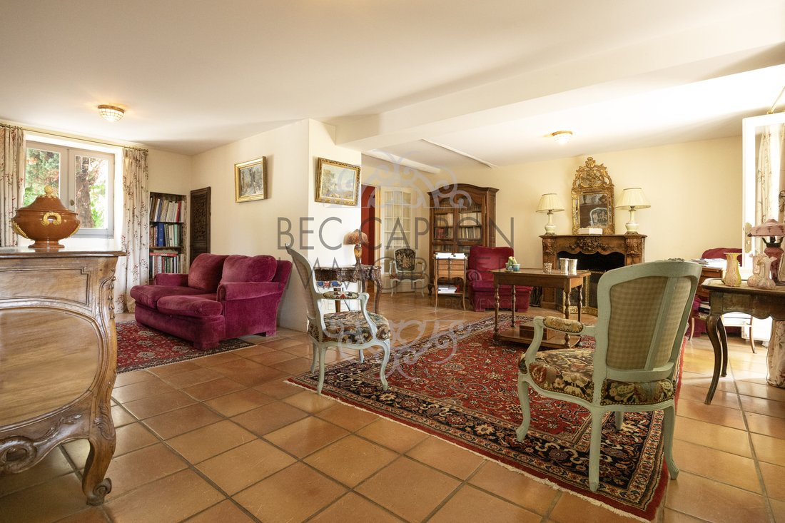 House in Granettes-Jauberte-Sainte Anne, Aix-en-Provence, France 1 - 15761441
