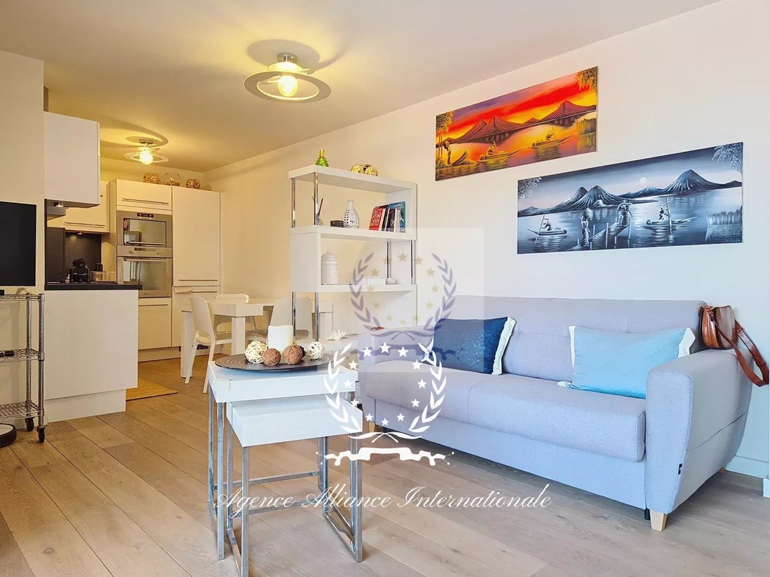 Apartment in French Riviera, Provence-Alpes-Côte d'Azur, France 1 - 15760763