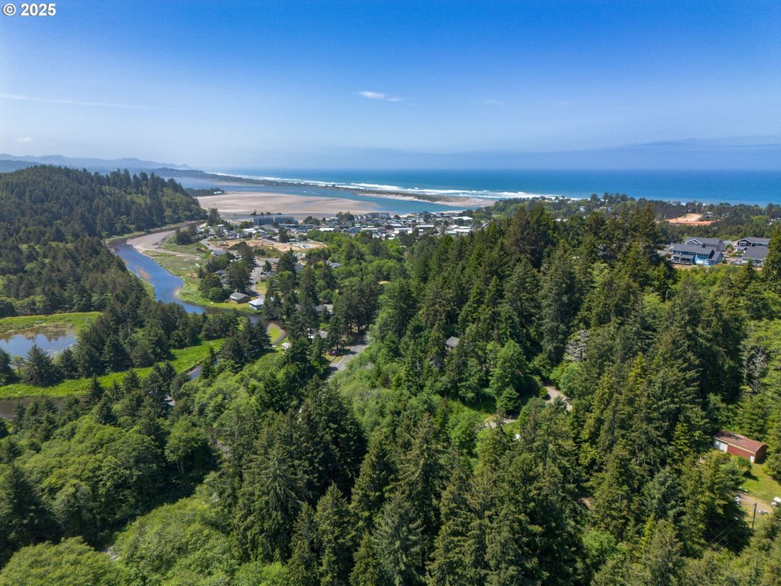 House in Lincoln City, Oregon, United States 4 - 15761170