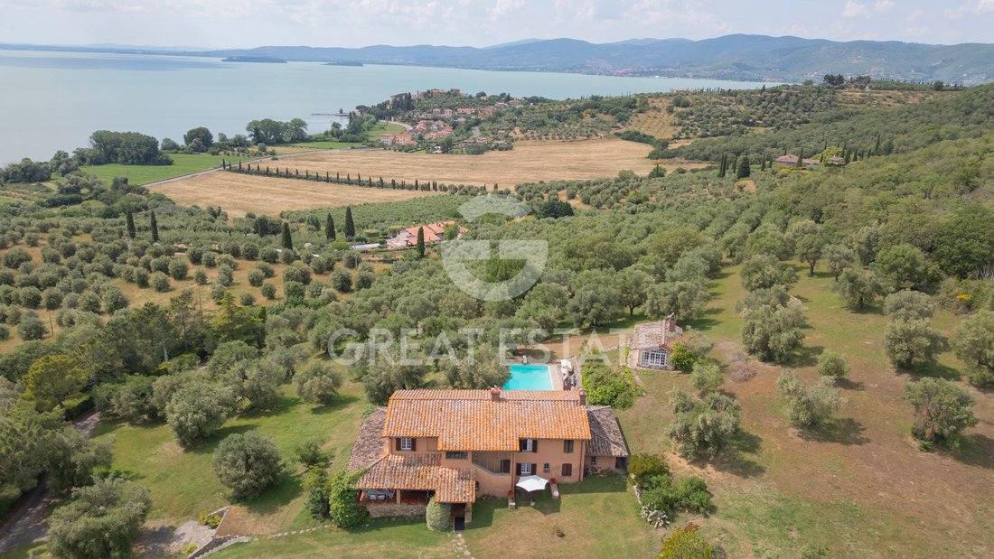 Estate in Magione, Umbria, Italy 3 - 15761649