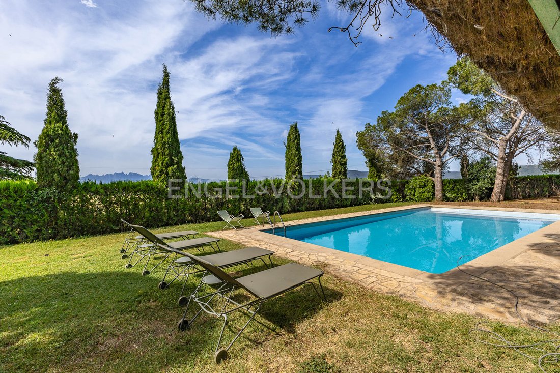 Finca in Santpedor, Catalonia, Spain 2 - 15761595