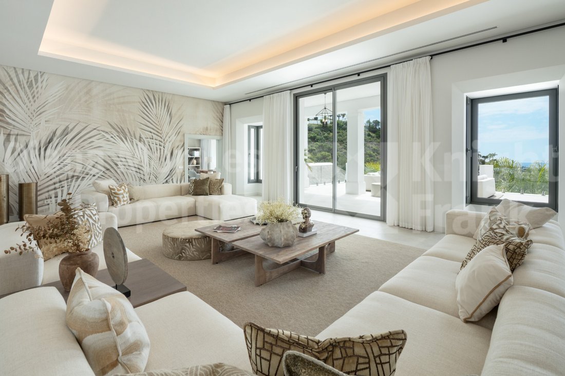 Villa in El Madroñal, Benahavis, Spain 4 - 15760979