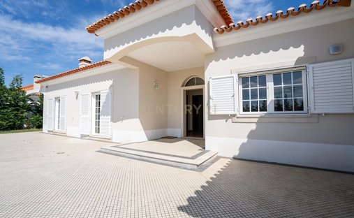 Villa in Moita, Portugal 1
