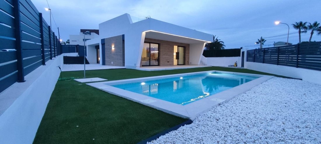 Villa in Ciudad Quesada, Rojales, Valencian Community 1 - 10660112