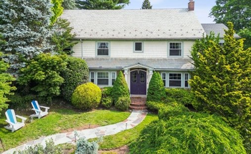 House in West Orange, New Jersey, United States 1