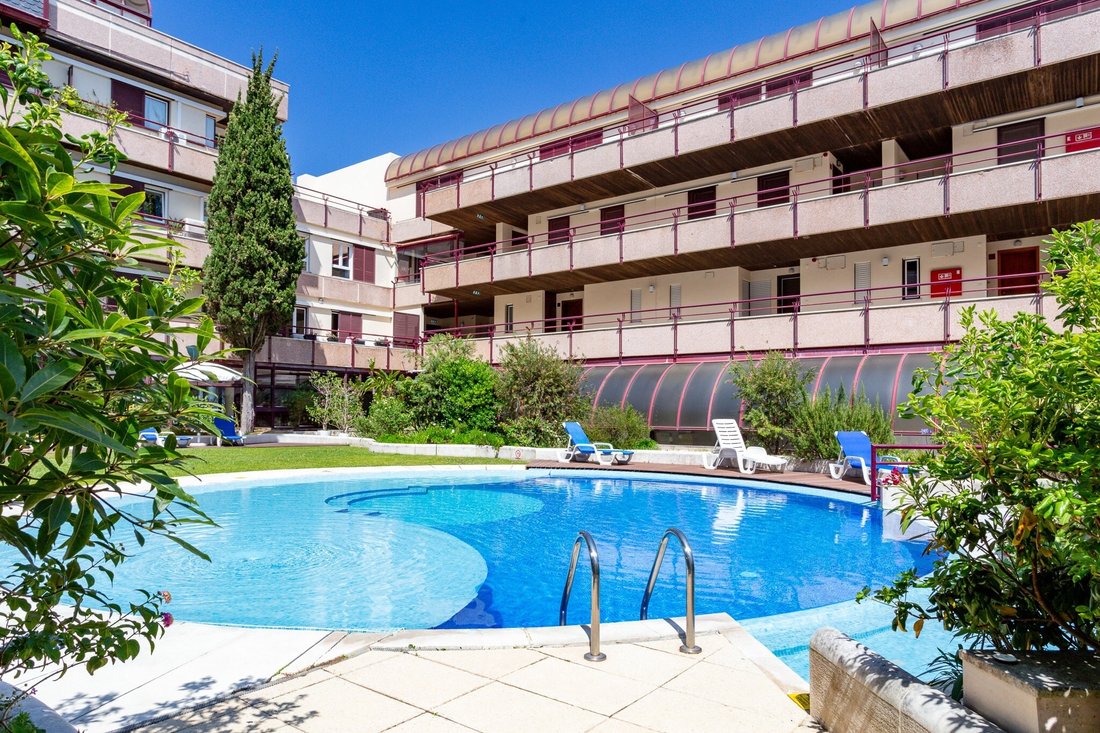 Apartment in Estoril, Cascais e Estoril, Lisbon 4 - 15761306