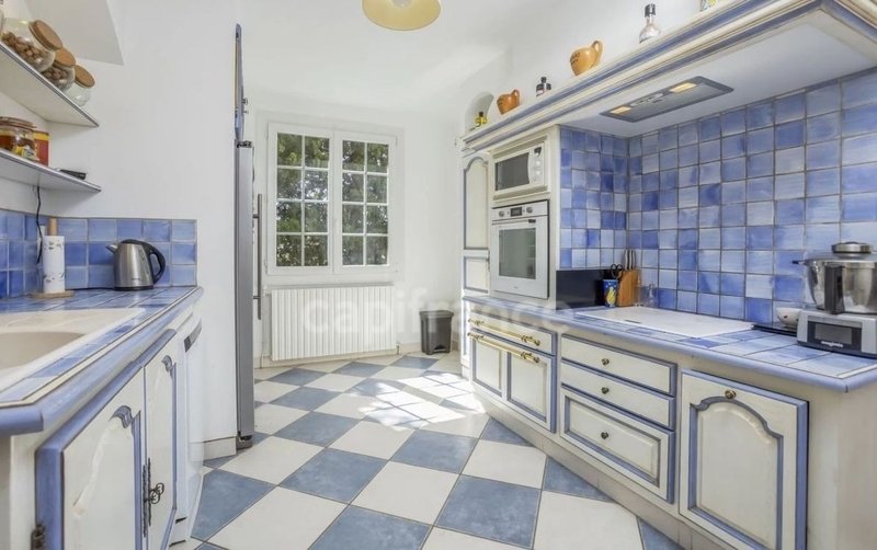 House in Mougins, Provence-Alpes-Côte d'Azur, France 5 - 15761652